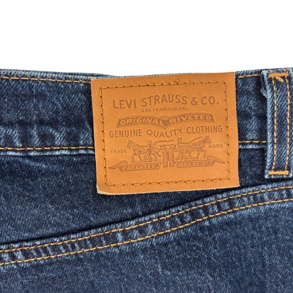 Levi's Blue From a Dream Dark Wash Ribcage Straight Ankle Jeans - Picture 8 of 12